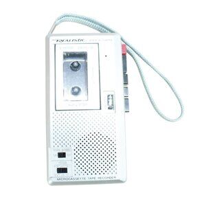 Realistic 14-1042 Micro-18 Voice Actuated Micro Cassette Recorder Set